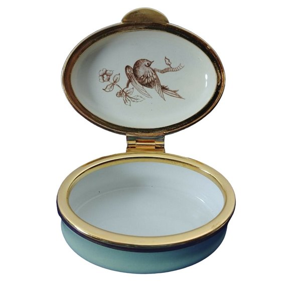 Pill Box Staffordshire Enamels "Old Hall" Collection with Hinged Lid - Picture 2 of 9